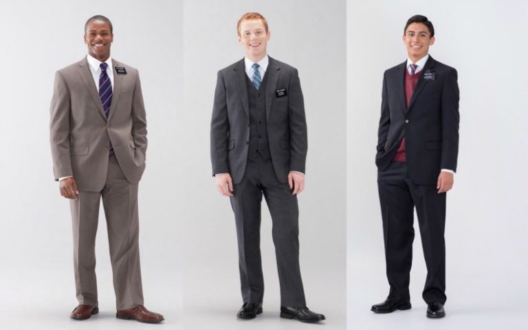 長老宣教師の服装の3つの例