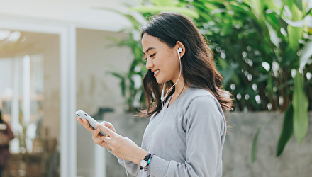 音楽はあなたの信仰を強める：使いやすくなる教会のアプリ