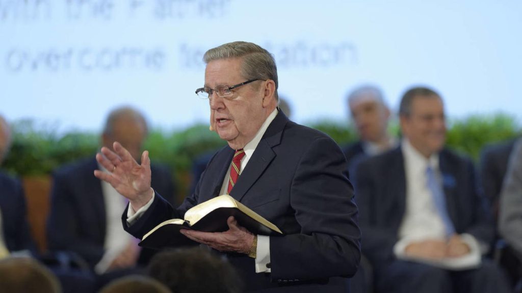 教える事に優れたホランド長老