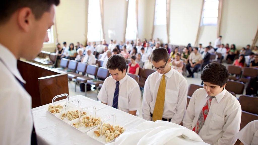 日曜日に行われる聖餐の儀式